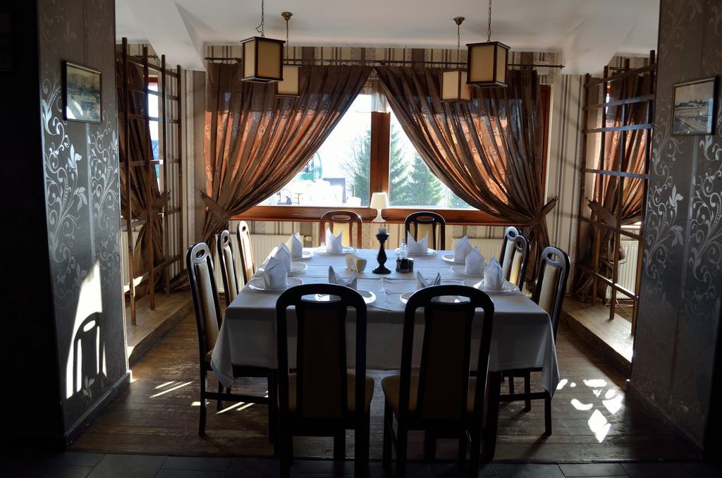 Hotel Rusu Petroşani Esterno foto