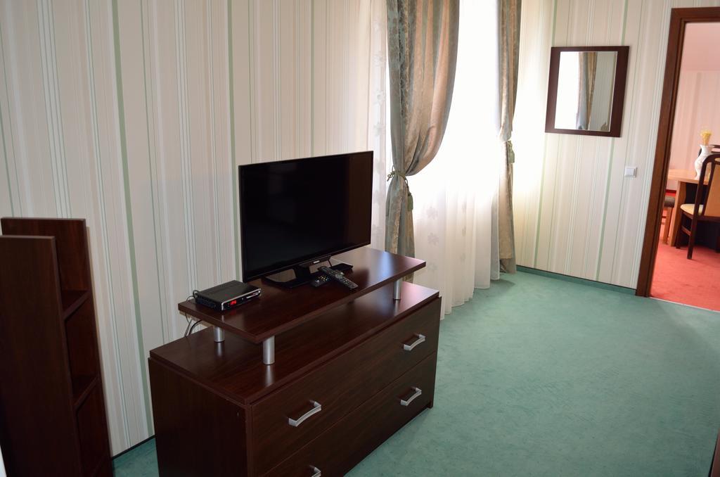 Hotel Rusu Petroşani Esterno foto