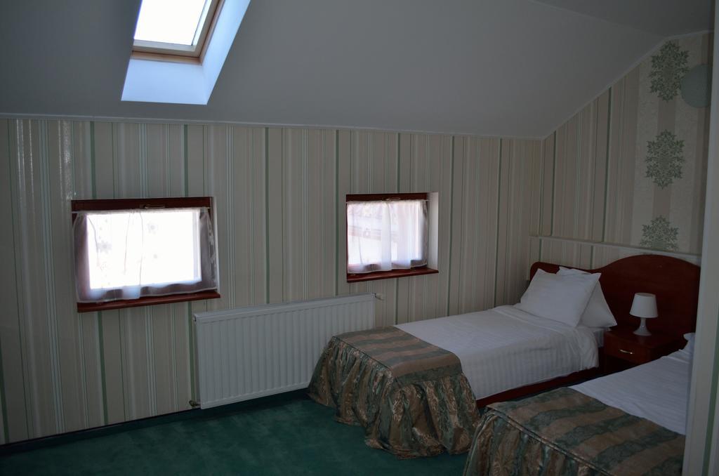 Hotel Rusu Petroşani Esterno foto