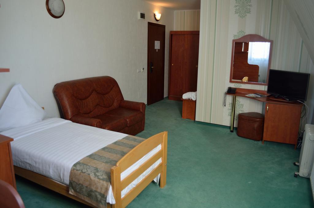 Hotel Rusu Petroşani Esterno foto